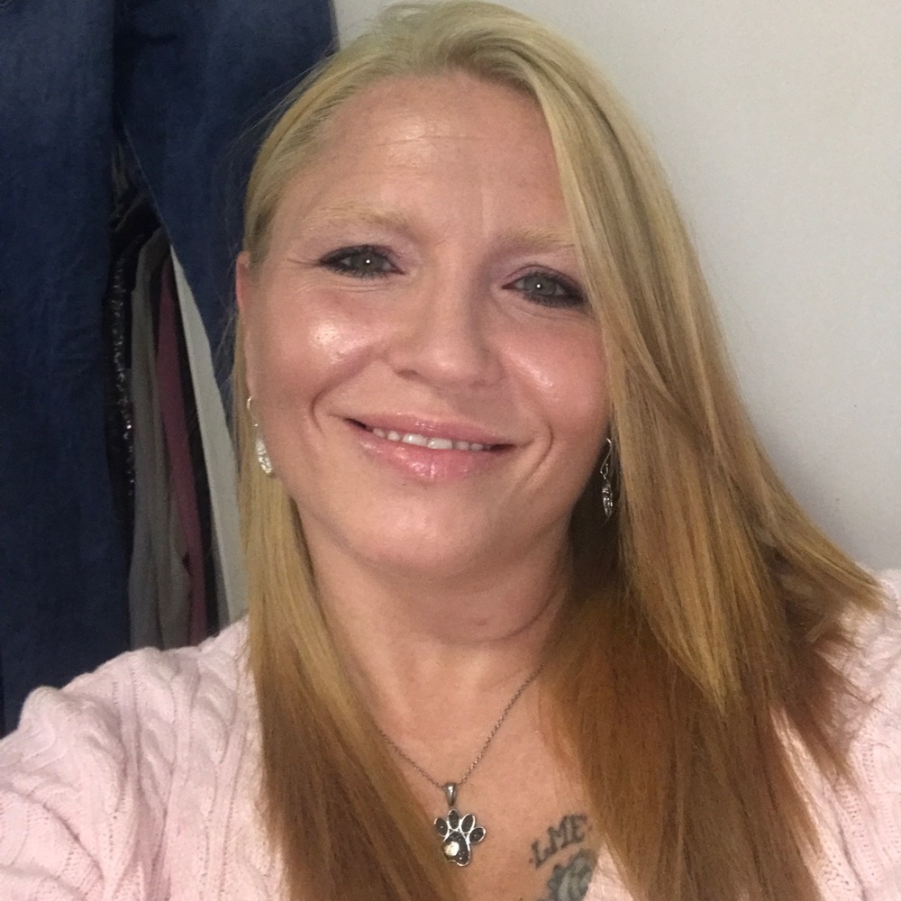 Meet your Posher, Monica